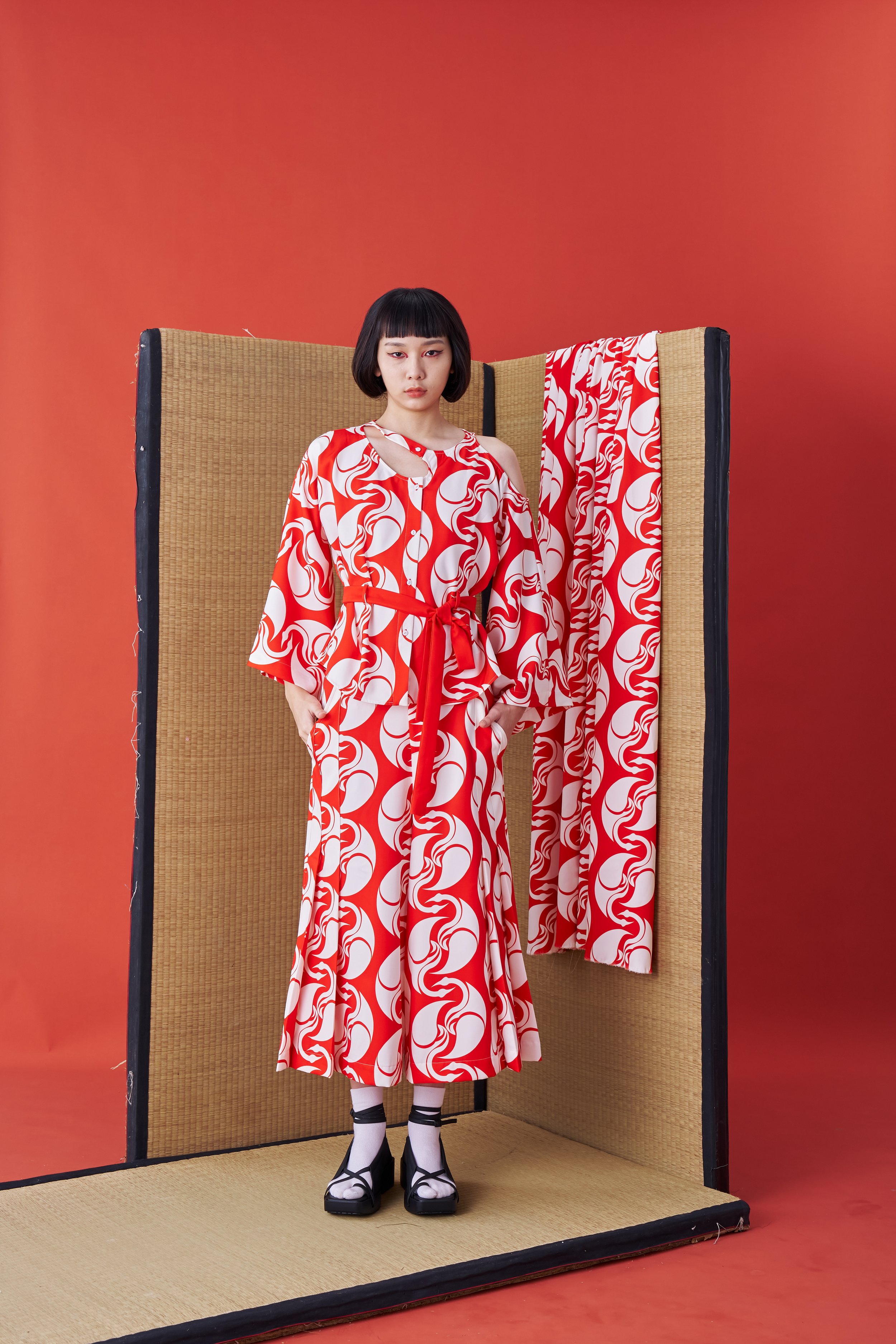 INF Deconstructed Japanese Kimono-inspired Wide Sleeve Tie Shirt